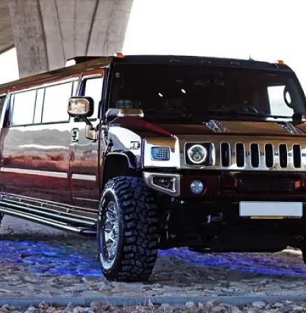 Prag Strip Hummer Limo + Klubb Prag Strip Hummer Limo + Klubb