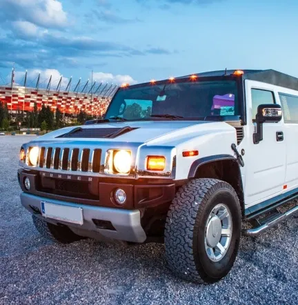 Krakow STRIPPAD HUMMER LIMO UTSLÄPP/FÄRD TILL STADEN