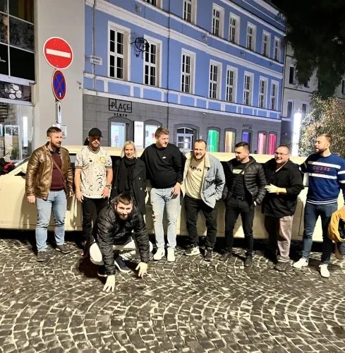 Poznan STRIP-LIMO FLYGPLATSTRANSFER Poznan STRIP-LIMO FLYGPLATSTRANSFER
