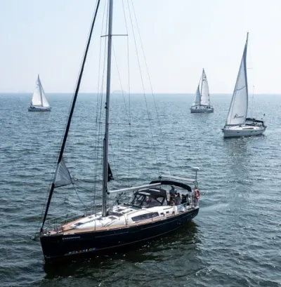 Gdansk PRIVATE YACHT CHARTRING - 2 H Gdansk PRIVATE YACHT CHARTRING - 2 H